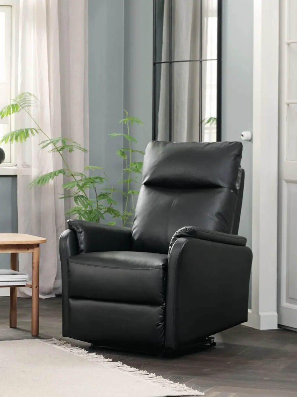 Sillones>JYSK ABILDSKOVSillón reclinable ABILDSKOV eléctrico polipiel Negro