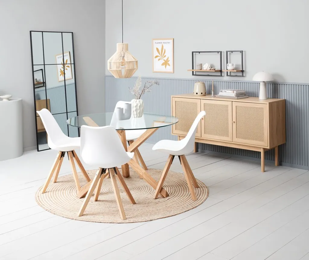 Mesas De Comedor|Conjuntos De Comedor>JYSK AGERBY + BLOKHUSMesa AGERBY Ø119 roble natural + 4 sillas BLOKHUS blanco