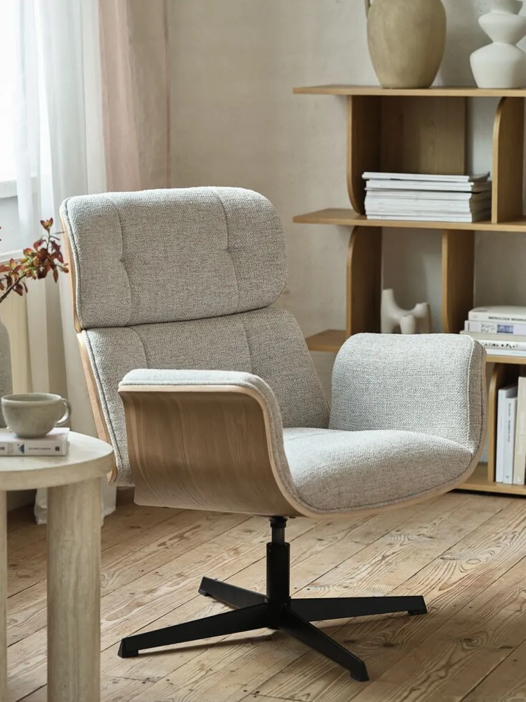Sillones>JYSK ALLINGESillón reclinable ALLINGE giratorio tela beis/negro