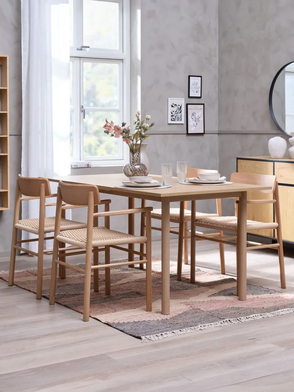 Mesas De Comedor|Conjuntos De Comedor>JYSK ALSTED + ISLEVMesa ALSTED L160 roble + 4 sillas ISLEV roble reposabrazos Roble natural