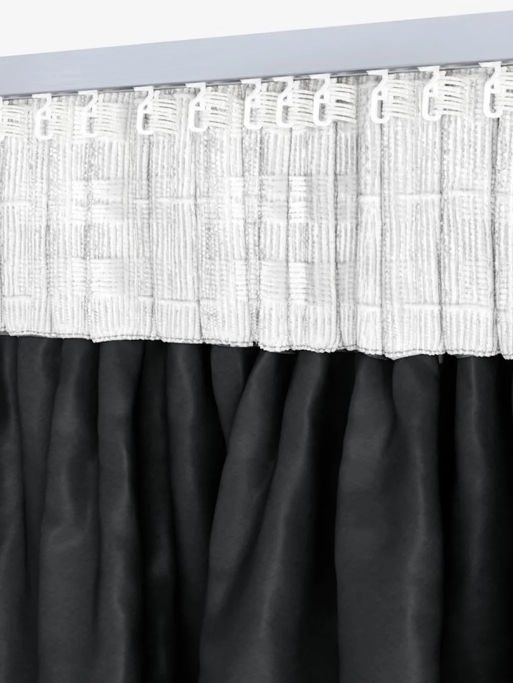 Cortinas Opacas>JYSK AMUNGENCortina semiopaca AMUNGEN 1x140x300 Negro