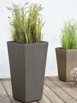 Maceteros>JYSK BLOMMORCesto de jardín BLOMMOR A36xL36xA70 Gris