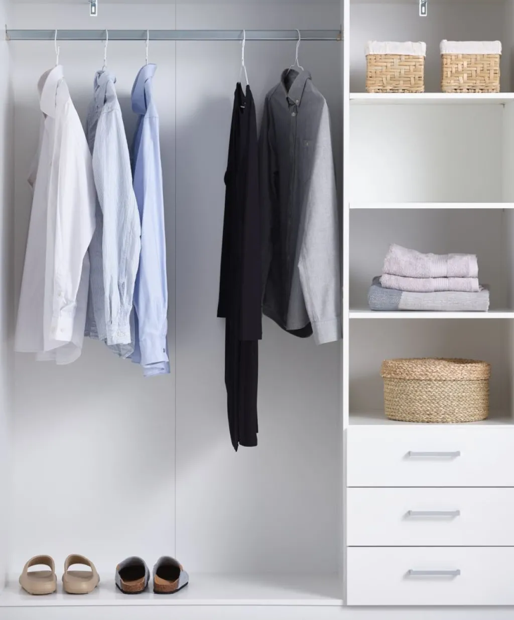 Armarios|Todos Los Armarios>JYSK FANDRUPArmario FANDRUP 145x176 3 puertas 3 cajones Blanco