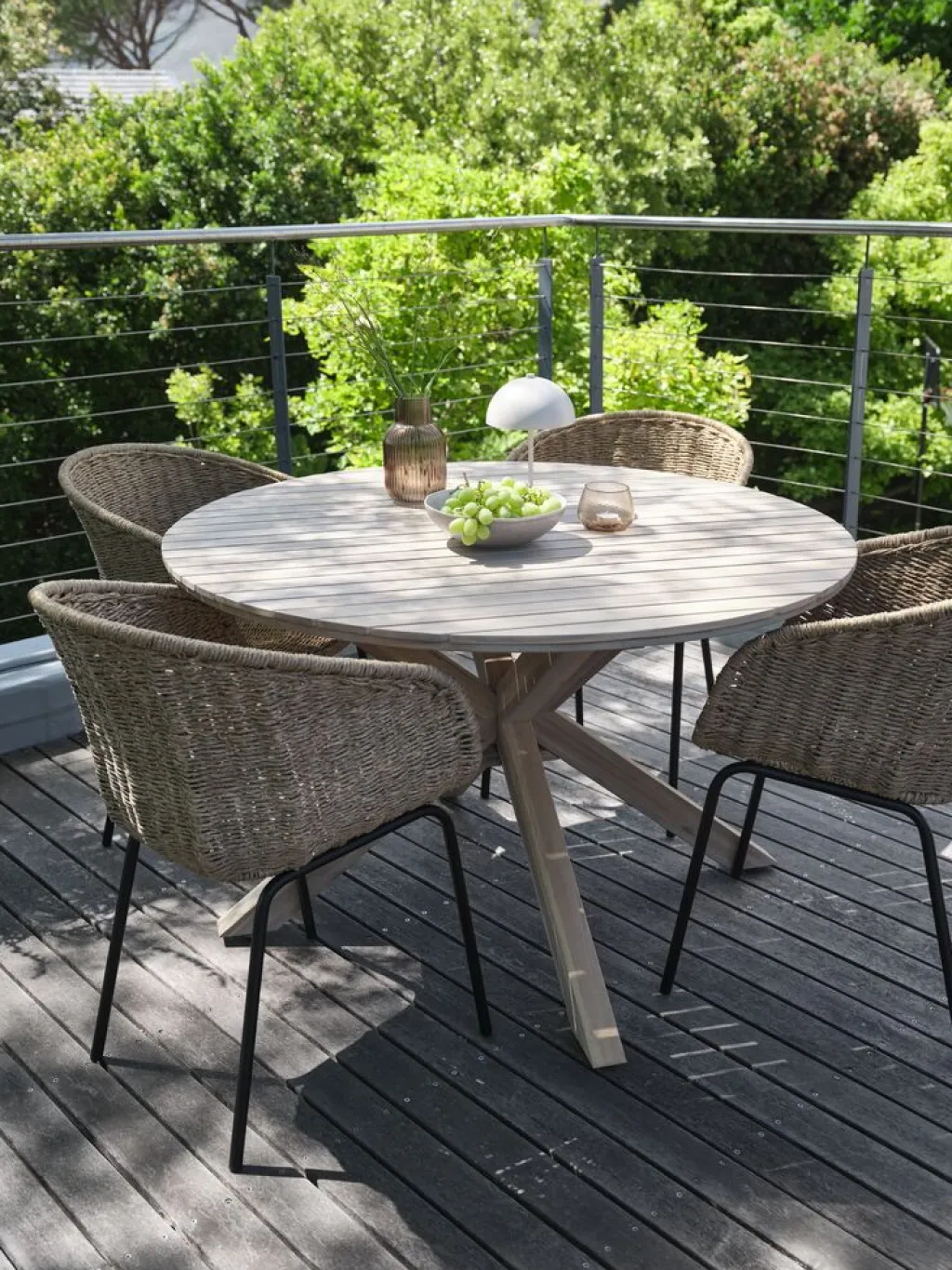 Mesas De Jardín>JYSK FUGLSANDMesa de jardín FUGLSAND Ø120 madera dura