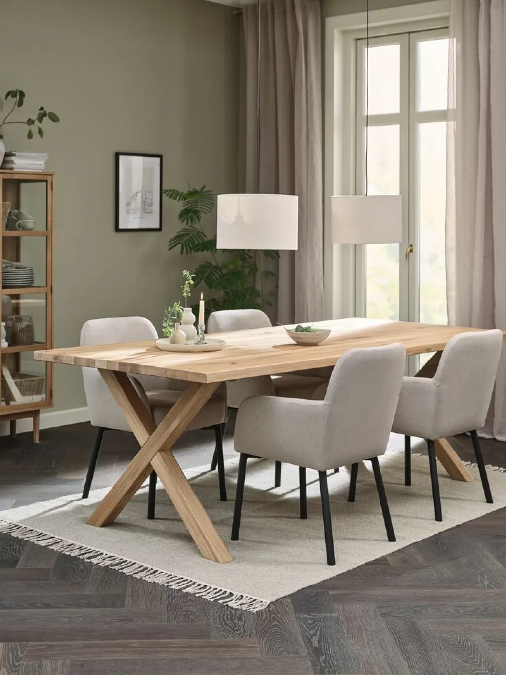 Mesas De Comedor|Conjuntos De Comedor>JYSK GRIBSKOV + SOTTRUPMesa GRIBSKOV L230 roble natural+4 sillas SOTTRUP beis/negro