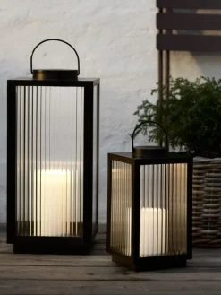 Iluminación Exterior><noscript><img width=
