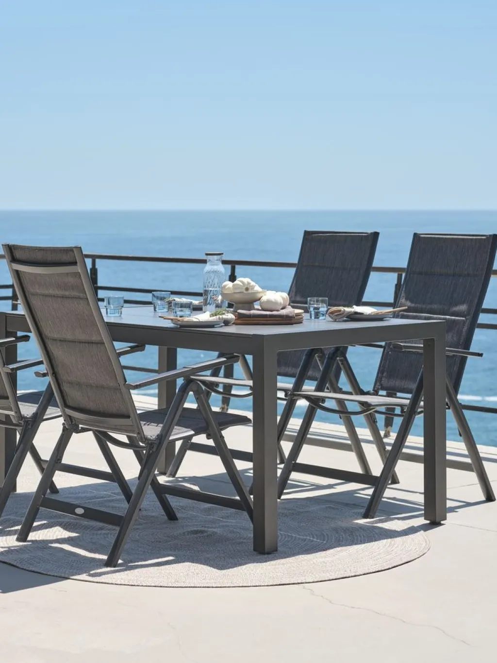 Conjuntos Mesa Y Sillas De Jardín>JUTLANDIA HAGEN + MYSENMesa HAGEN L160 + 4 sillas MYSEN gris