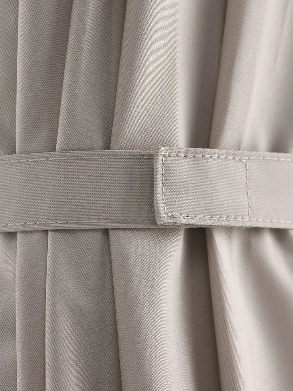 Sombrillas>JYSK HALKSombrilla inclinable HALK Ø300 beis con mástil beis Beige