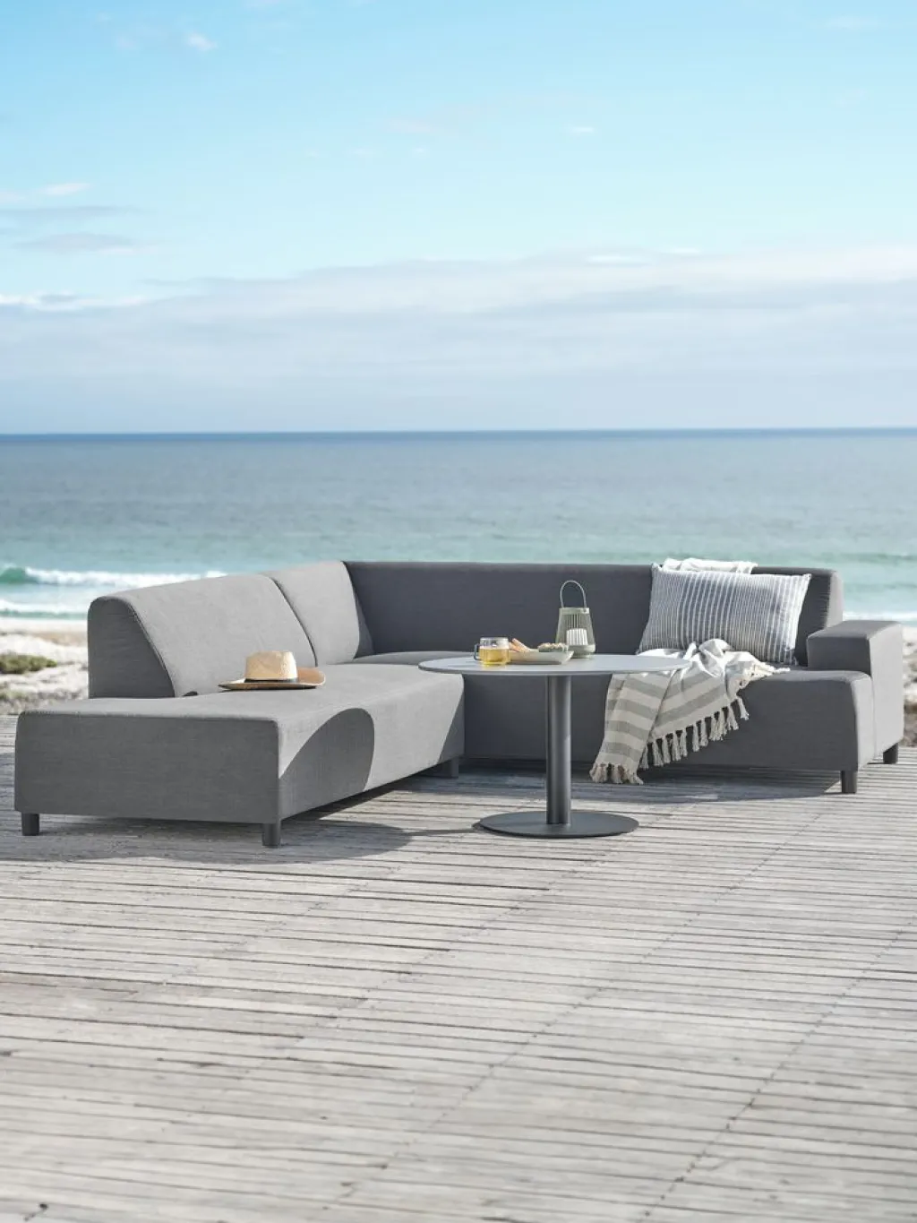 Mesas De Jardín|Muebles De Jardín>JYSK HELAGSMesa auxiliar HELAGS Ø85xA50 negro