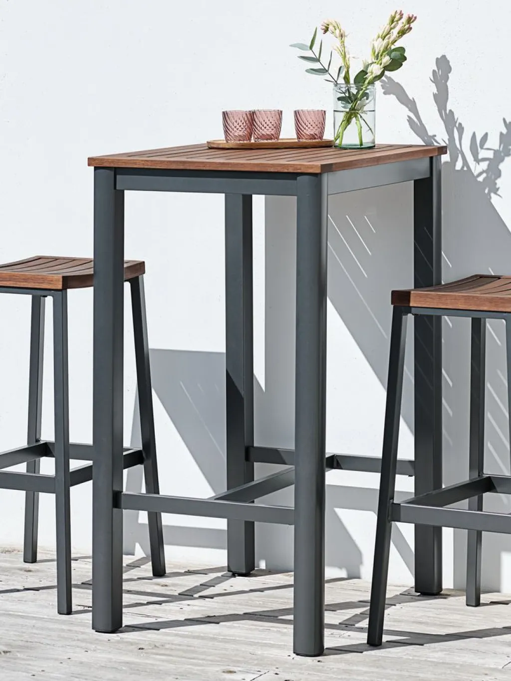 Mesas De Jardín>JUTLANDIA HOVMARKENMesa de bar HOVMARKEN A55xL70 madera dura