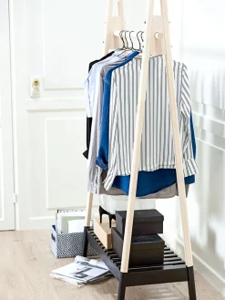 Burros Para Ropa|Burros Para Ropa>JYSK JENNETBurro para ropa JENNET con estante zapatero natural/negro