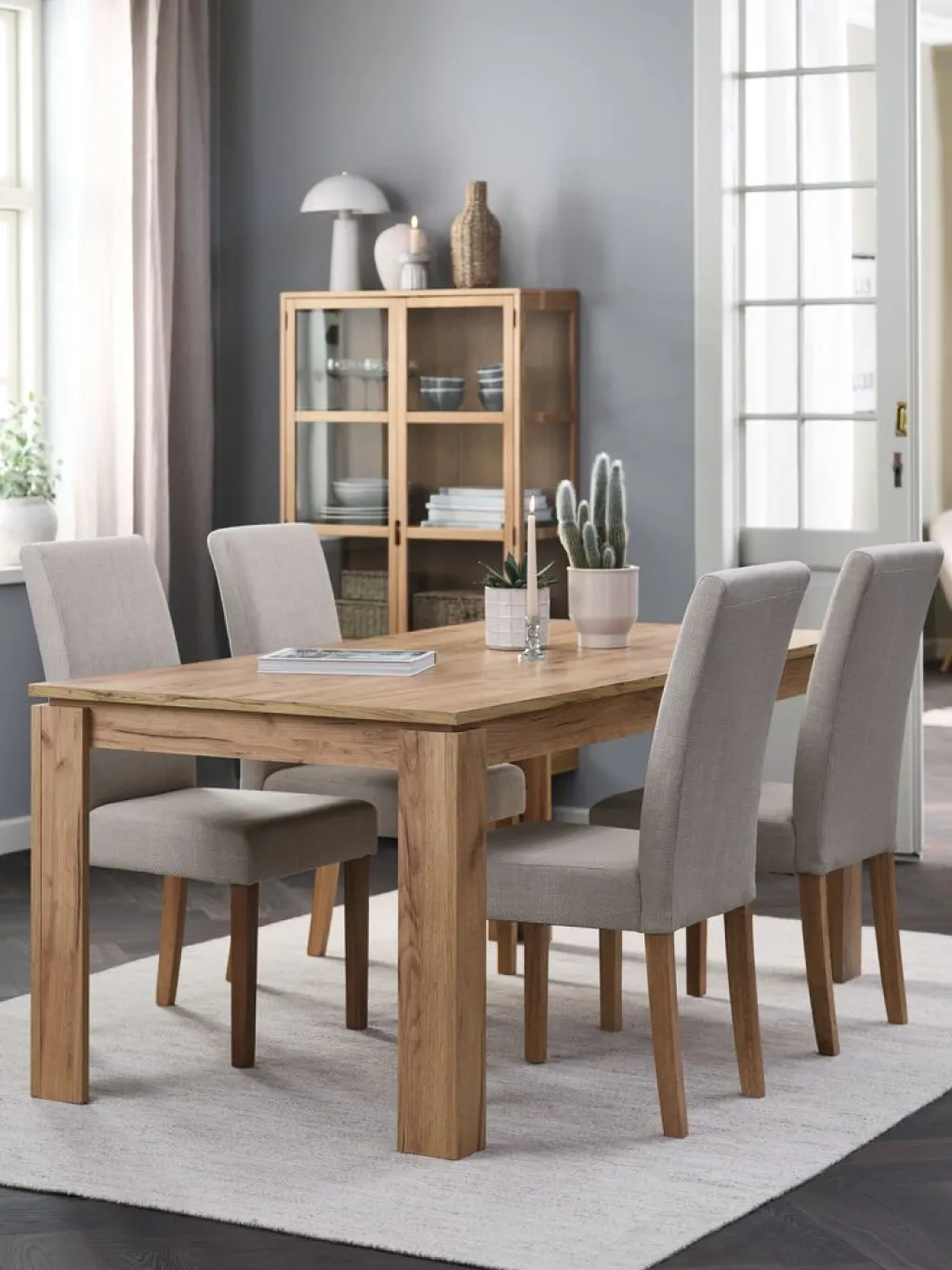 Mesas De Comedor|Conjuntos De Comedor>JYSK LINTRUP + TUREBYMesa LINTRUP L190/280 roble salvaje + 4 sillas TUREBY beis