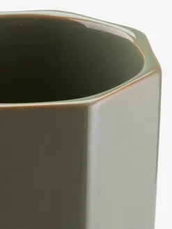 Macetas>JYSK LUCASMaceta LUCAS Ø14xA16cm verde oscuro