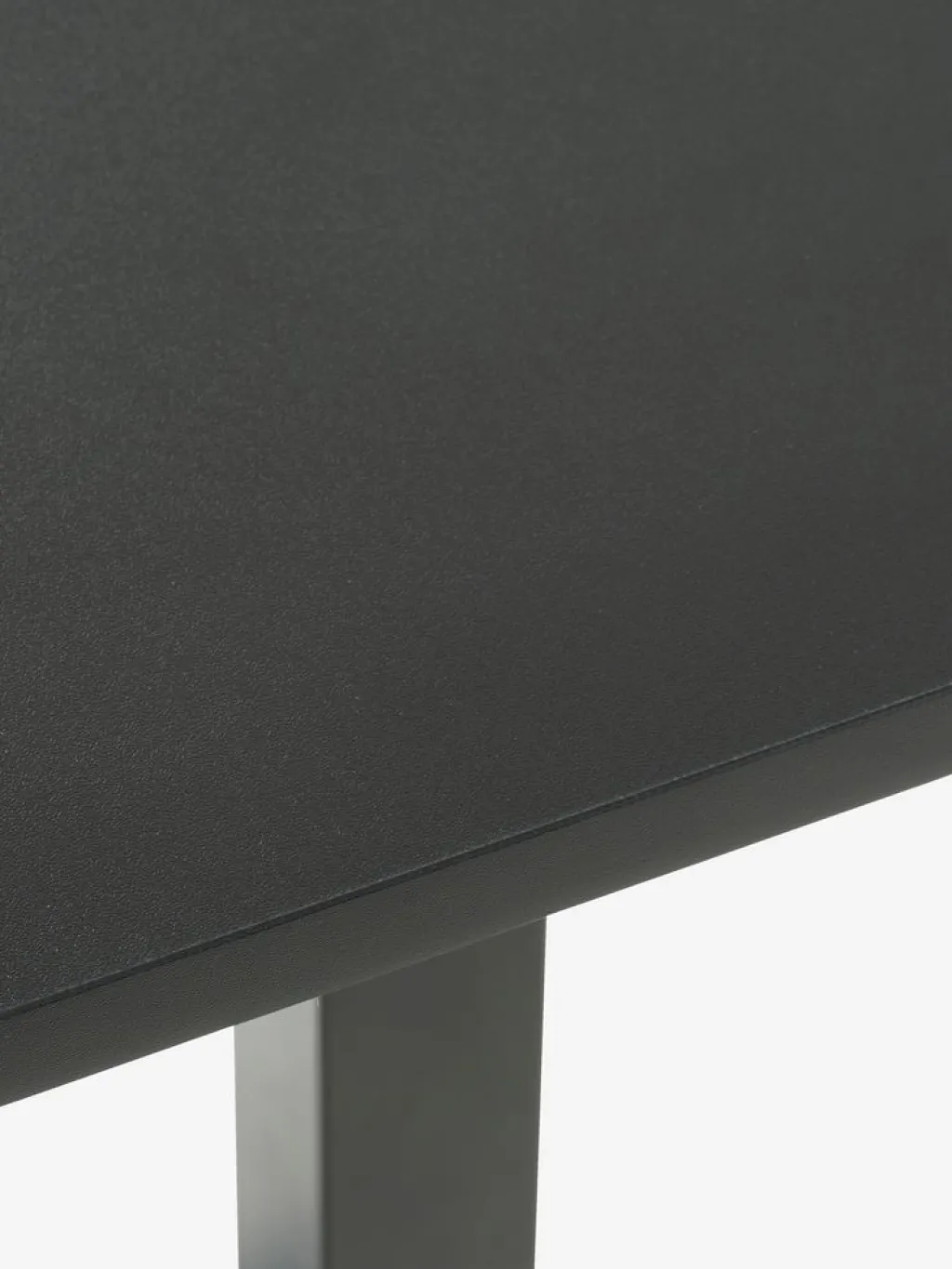Escritorios|Escritorios Elevables>JYSK LUNDTOFTEscritorio elevable LUNDTOFT 40x70 Negro