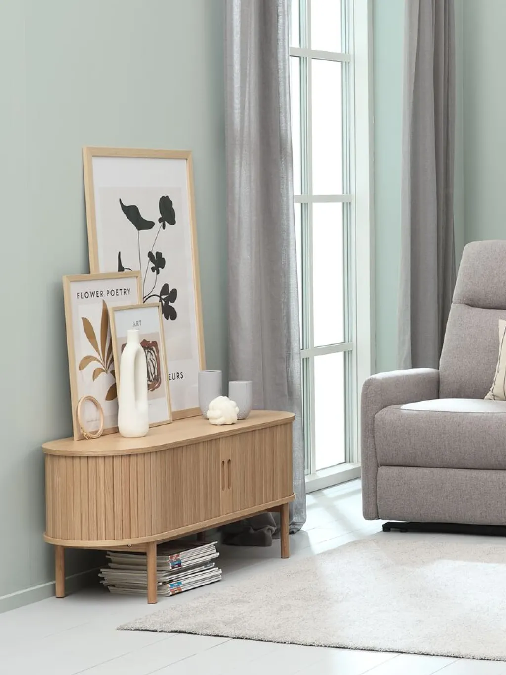 Muebles De TV>Royal Oak LYNGVIGMueble TV LYNGVIG 120cm 2 puertas persiana Roble natural