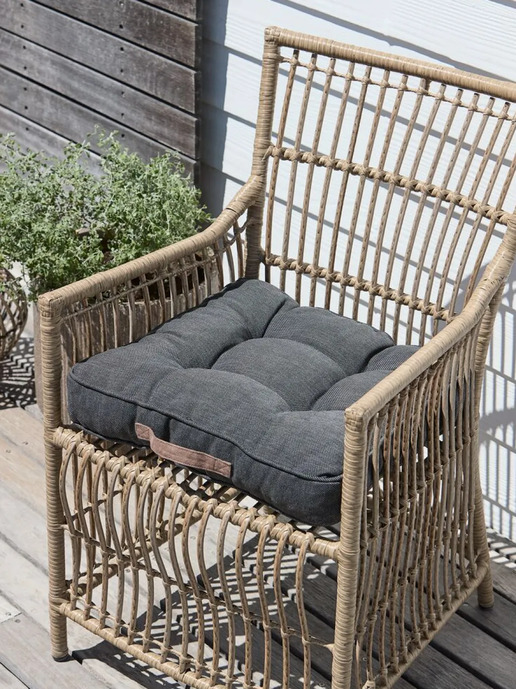 Cojines Para Sillas De Jardín>JUTLANDIA LYTTESHOLMCojín de jardín para silla LYTTESHOLM gris oscuro