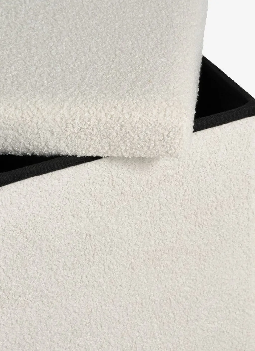 Pufs|Pufs>JYSK NYSTEDPuf NYSTED 38x38 con almacenaje felpa blanco crudo