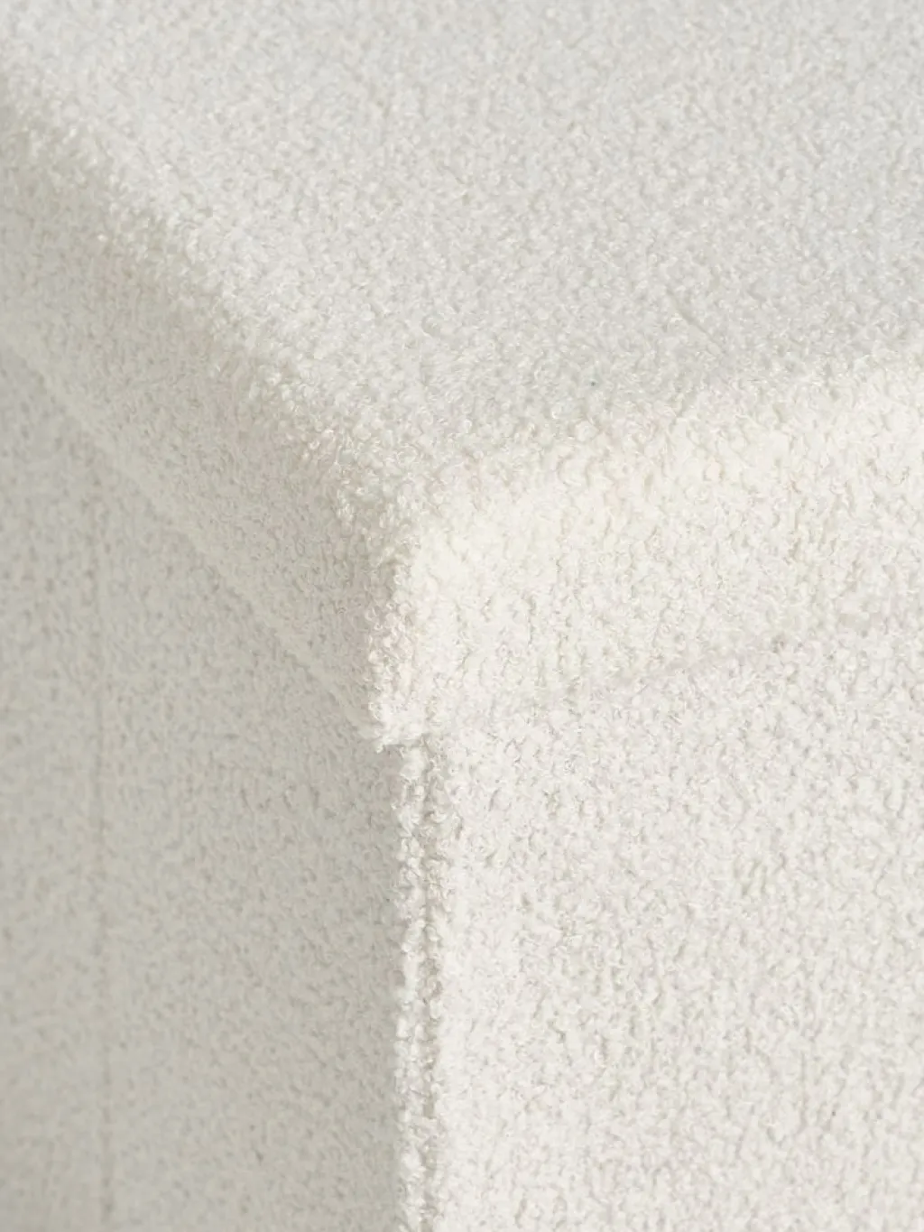 Pufs|Pufs>JYSK NYSTEDPuf NYSTED 76x38 con almacenaje felpa blanco crudo