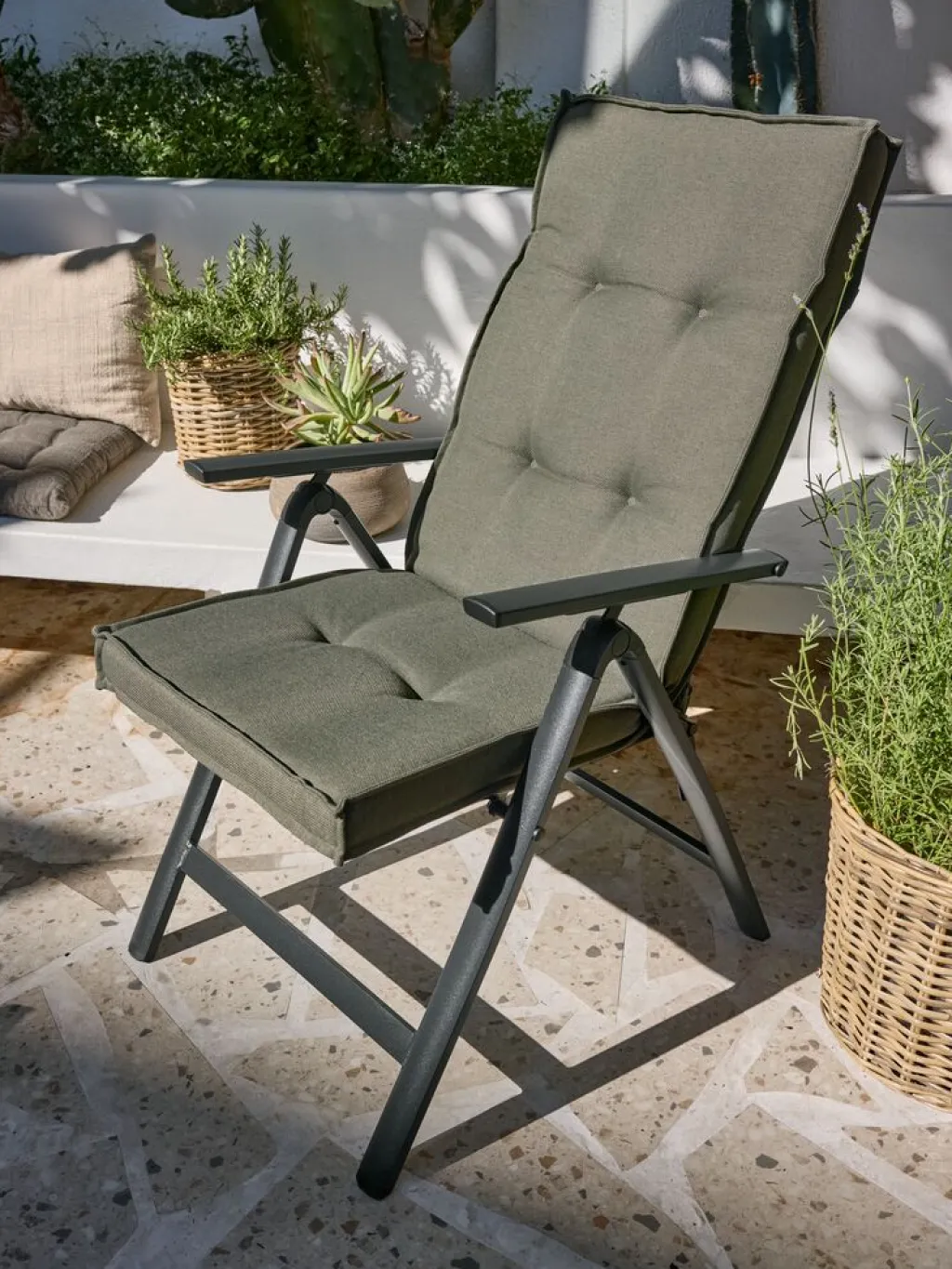 Cojín Para Silla Reclinable|Cojines Para Palé>JUTLANDIA REBSENGECojín de jardín para silla reclinable REBSENGE Oliva oscuro