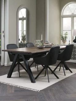 Mesas De Comedor|Conjuntos De Comedor>JYSK SANDBY + ROSTRUPMesa SANDBY L210 roble oscuro + 4 sillas ROSTRUP negro Roble oscuro+Negro