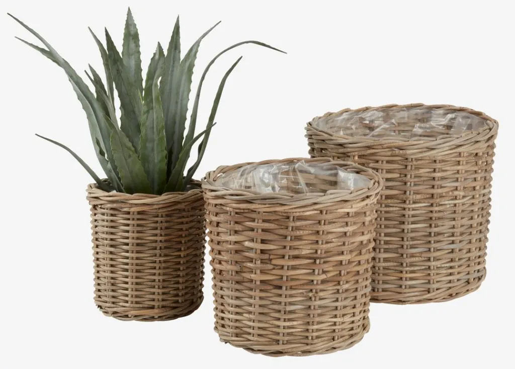 Maceteros>JYSK SANSEBIECesto de jardín SANSEBIE Ø40/33/25 kubu natural 3 unidades
