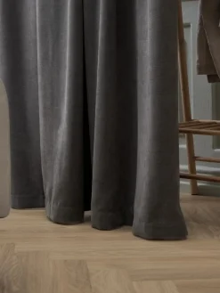 Cortinas Gruesas><noscript><img width=