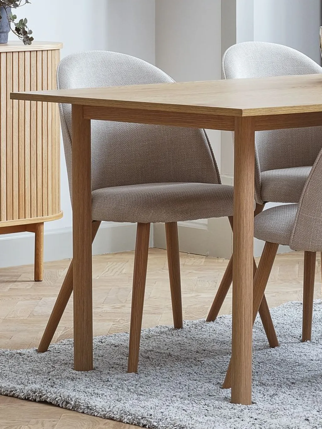 Sillas De Comedor>JYSK THORUPSilla de comedor THORUP tela beis/color roble natural