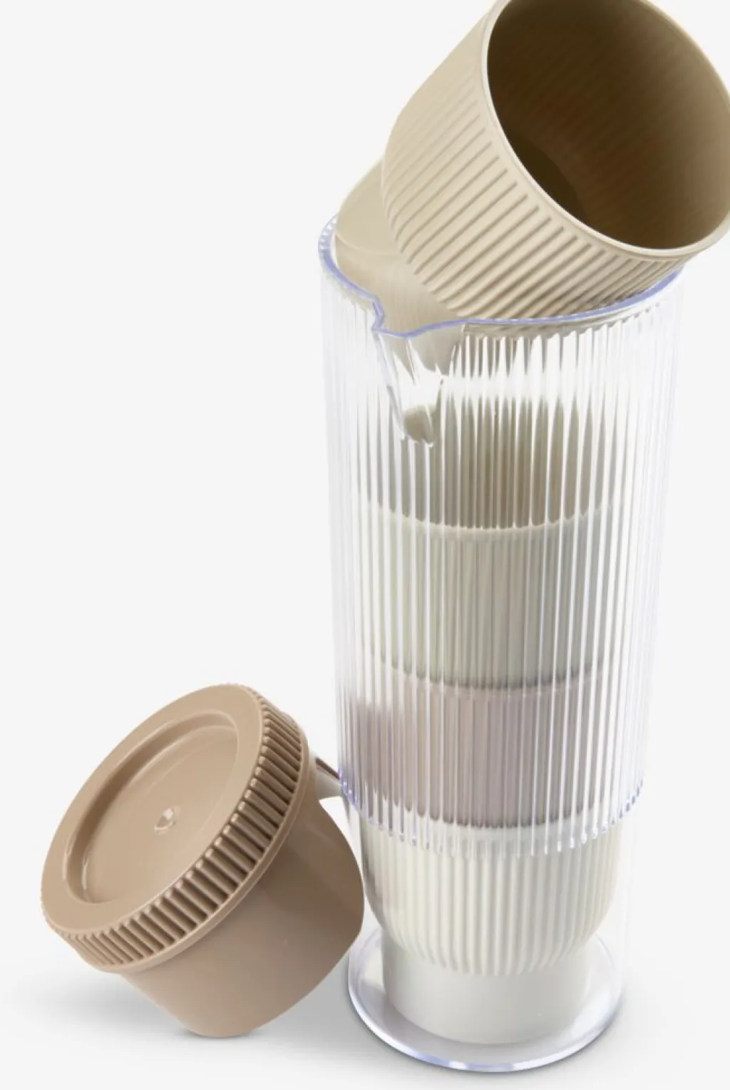 Picnic>JYSK TJIMJarra TJIM 1,1 litros con 4 tazas